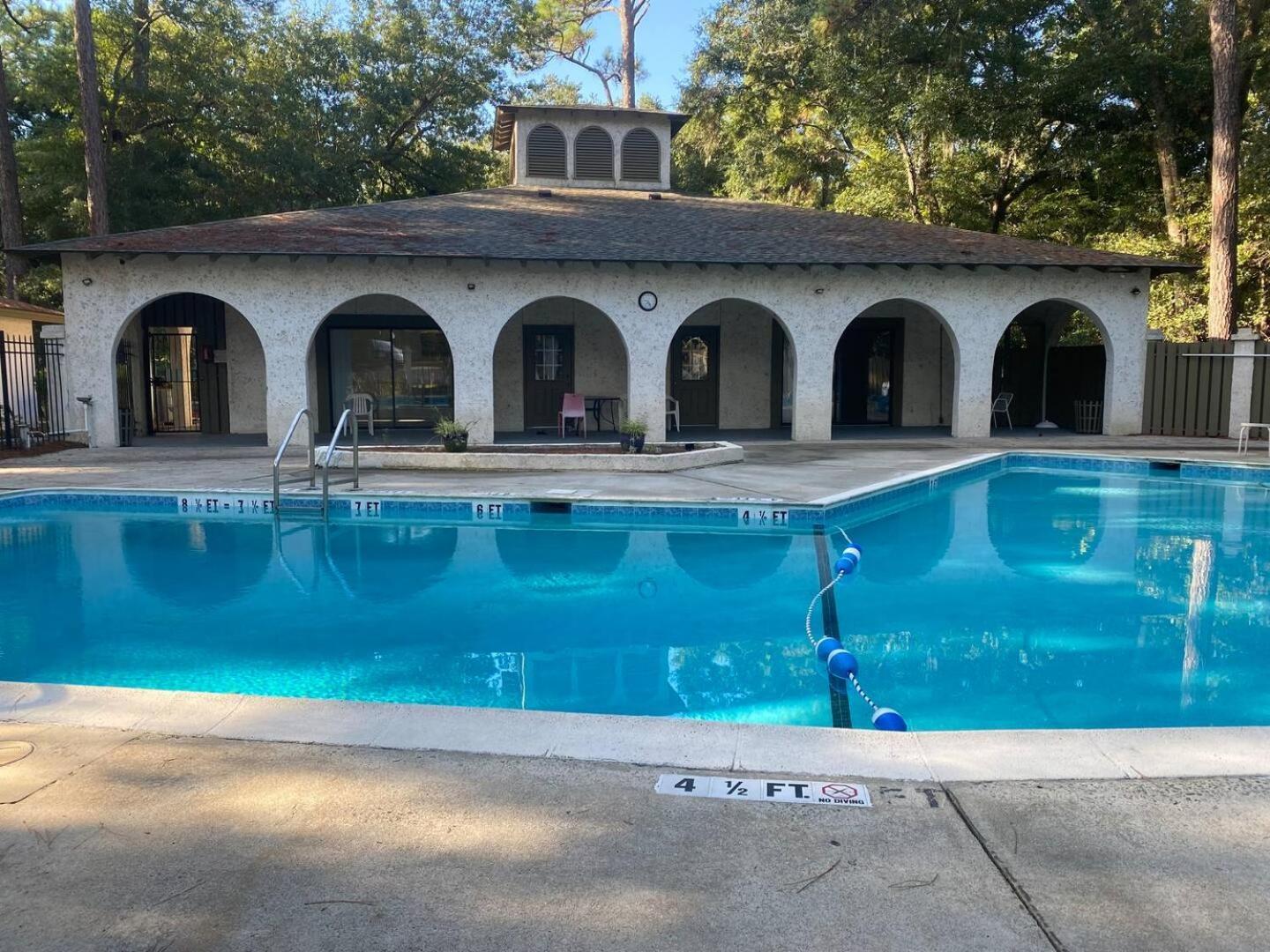 #111 Elaborate Condo Ideal Location 2BRM/2 Parking Hilton Head Island Exterior foto